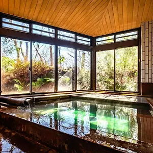 https://hotel-kasansui.hotelshakone.com